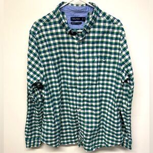 Nautica Button Down Dress Shirt